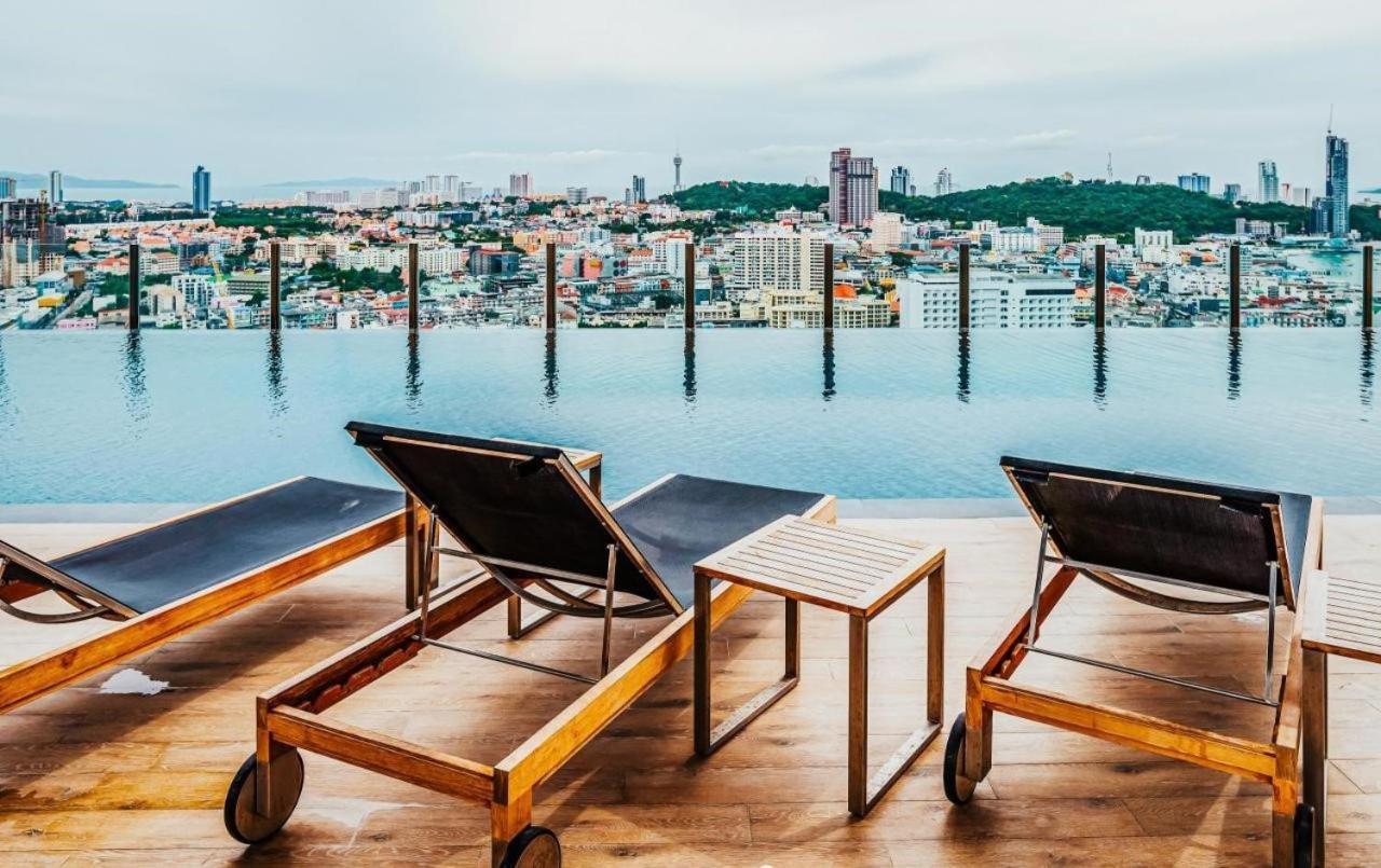 Central Pattaya Condo With A Beautiful View ภายนอก รูปภาพ