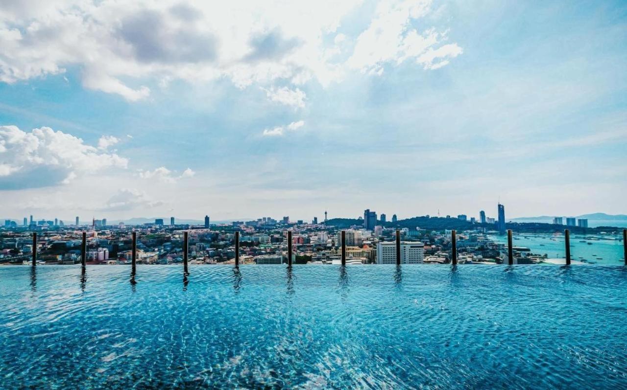 Central Pattaya Condo With A Beautiful View ภายนอก รูปภาพ